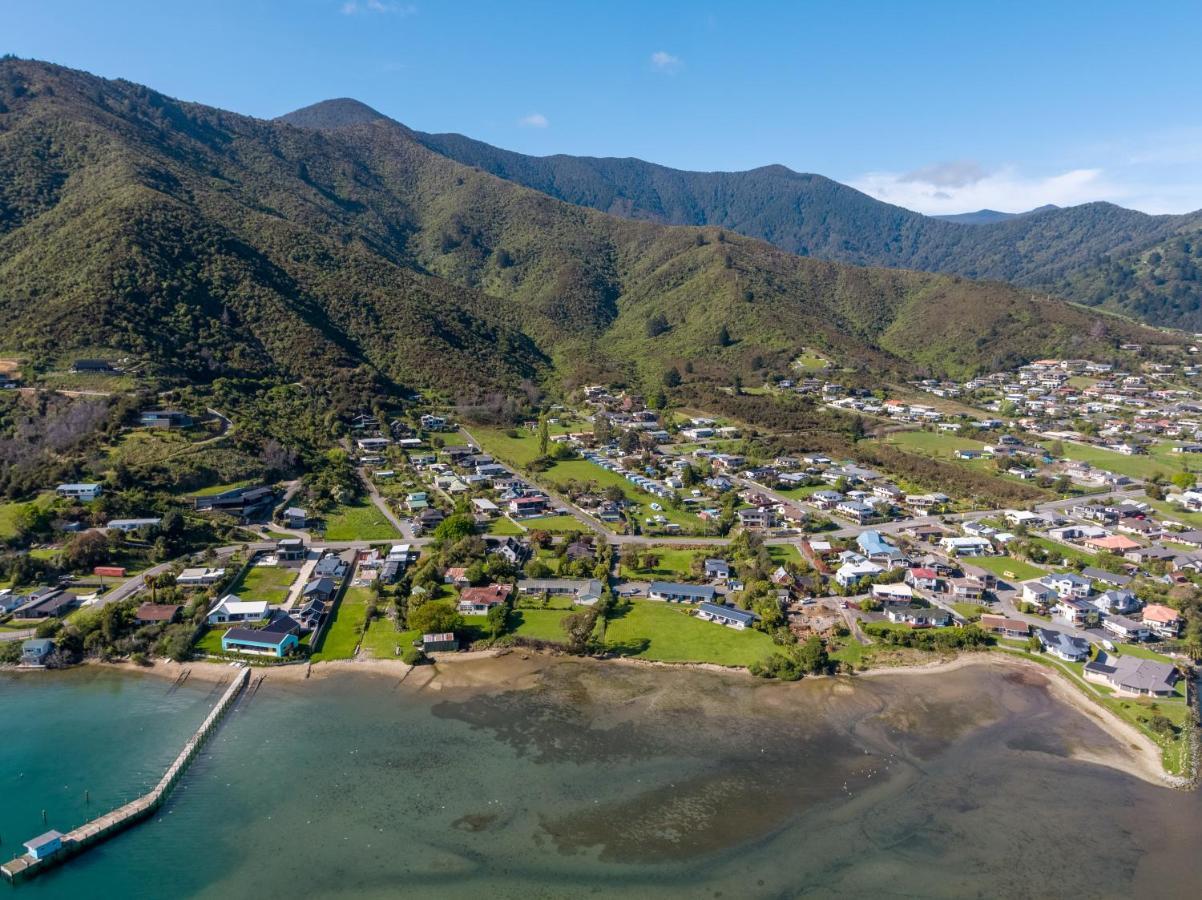 Bay Vista Waterfront Motel Picton Zewnętrze zdjęcie