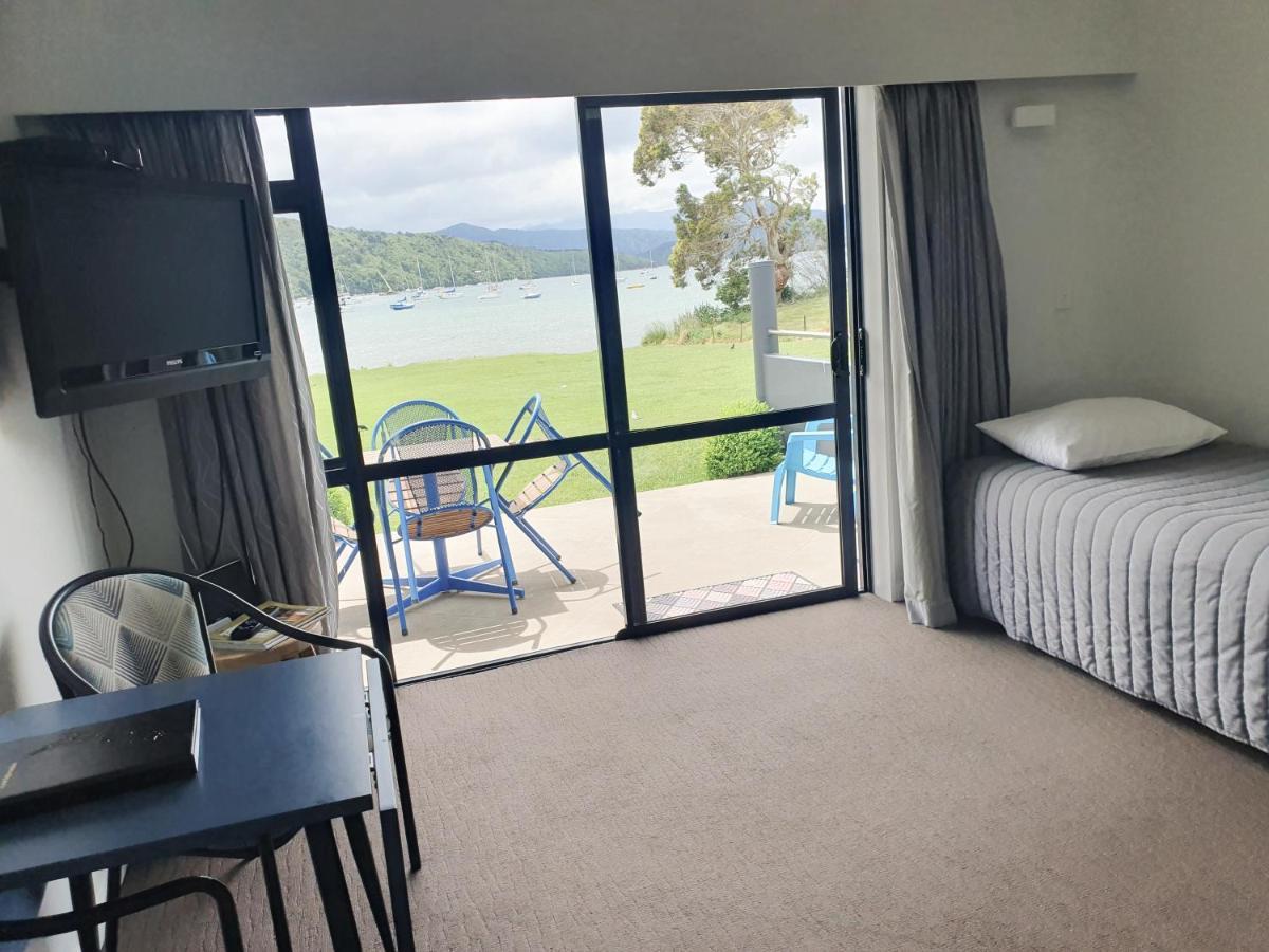 Bay Vista Waterfront Motel Picton Zewnętrze zdjęcie